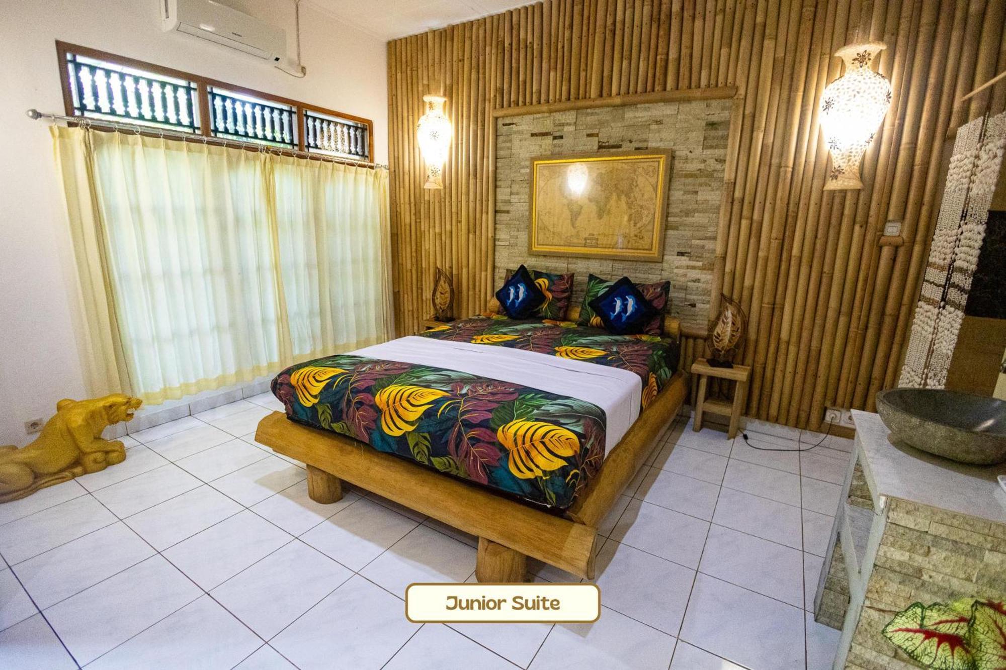 Kaia Lovina Guest House Junior Suite Eksteriør billede